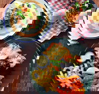 Intersection Tavern - Qld Realsetate