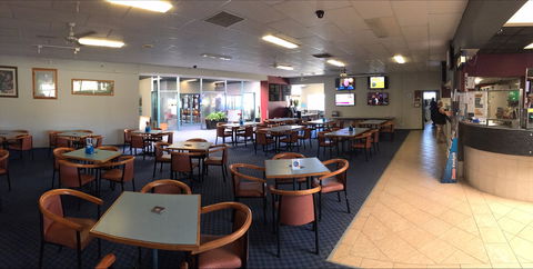 The Country Club - Vincentia - Renee 1