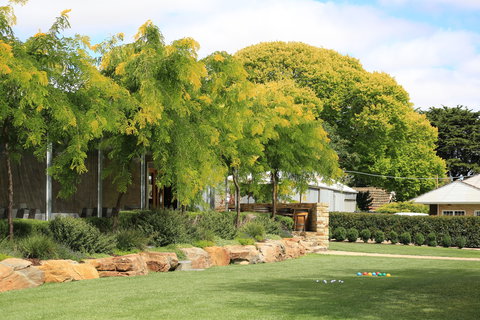 Howard Vineyard - Clover + Stone Resturant - Renee 2