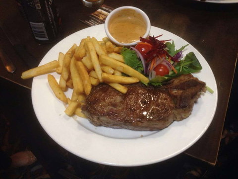 Royal Hotel Scone - Renee 0