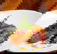 Three Blue Ducks - Rosebery - Renee