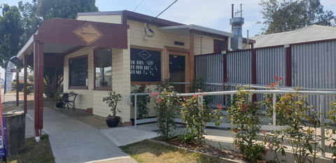 The West End Store Wauchope - Internet Find 0
