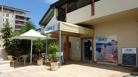 Zak's Greek Restaurant - Renee 0