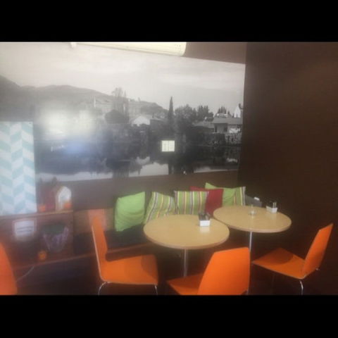 Lilium Cafe - Renee 0