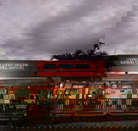 Mena Creek Hotel - Internet Find