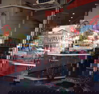 Sumos Noodle  Sushi Bar - Qld Realsetate