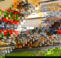 Sushi Lane - Qld Realsetate