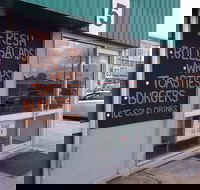 The Lunchbox on Pickering - Petrol Stations