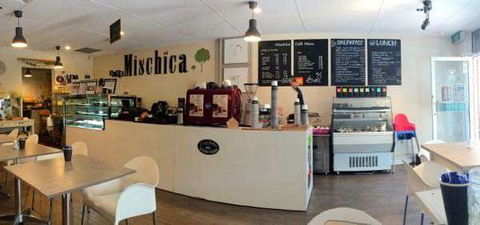 Mischica Cafe - Renee 0