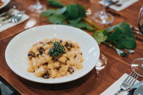 Salena Estate Wines / Cucina 837 At Salena - Qld Realsetate 2