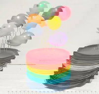 Two Little Bakers - Swimm