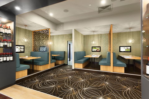 Buckley's Entertainment Centre - Renee 2