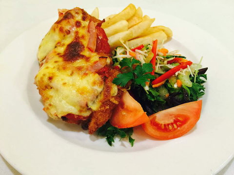 The Blue Fin Fishing Club - Swimm 0