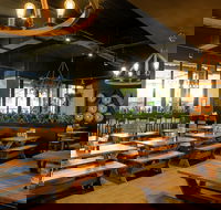 The Bavarian Macarthur Square - Renee