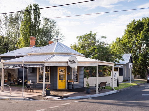 Badger And Hare - Renee 0