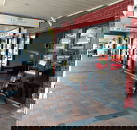 Eat Ate Eaten - Qld Realsetate