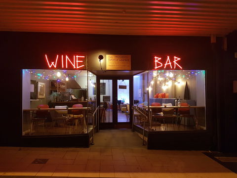 Treehouse Tapas And Wine Bar - Internet Find 0