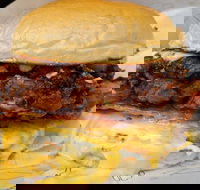 Sneaky Burger - Qld Realsetate
