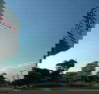 Freeway Lunch Bar - Renee