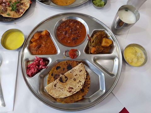 Gujju's Cafe & Chaat House - Renee 0