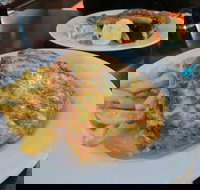 Newmarket Hotel - Renee