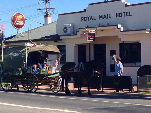 Royal Mail Hotel Mulwala - Qld Realsetate 0