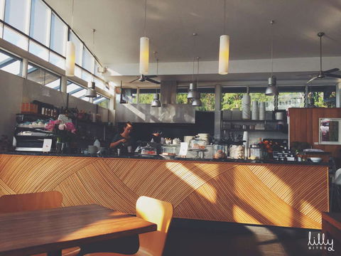 The Marina Cafe - Internet Find 0