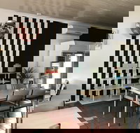 Cafe on West - Closed - Qld Realsetate