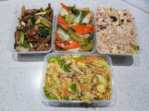 Dragon Valley Restaurant - Renee 0