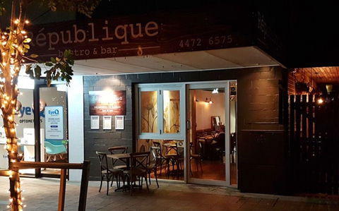 Republique Bistro And Bar - Renee 0