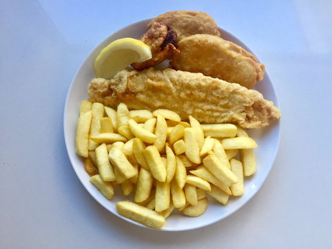 Harry's Take Away Fish & Chips - Qld Realsetate 0