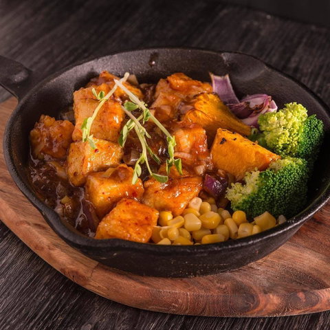 Iron Pan Japanese Kitchen - Swimm 0