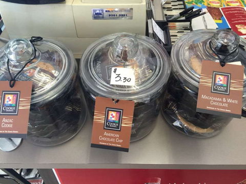 Joanna's Cafe - Internet Find 0