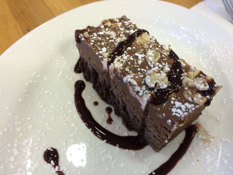 Pages Cafe - Qld Realsetate 0