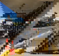 Cafe On The Boulevard - Swimm