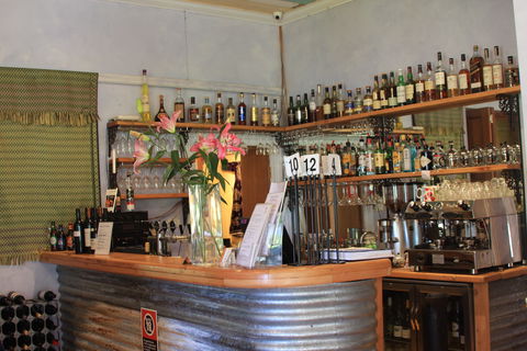 Duck'n Fishes Cafe And Bar - Internet Find 1