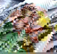 Maniatis Market Greek Dining - Swimm