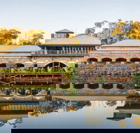 Millbrook Winery - Swimm