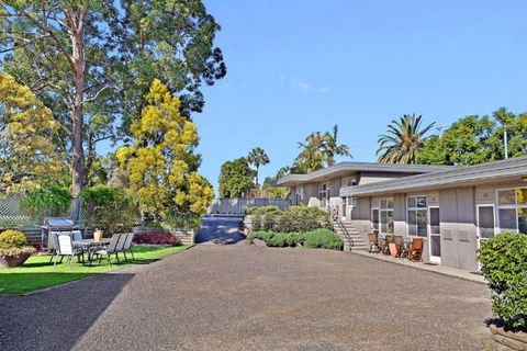 Wingham Motel - Renee 4