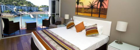 Visit Magnetic Island - Swimm 3