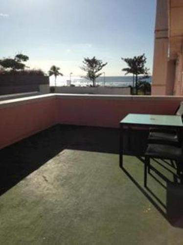 Coolangatta Ocean View Motel - Internet Find 0