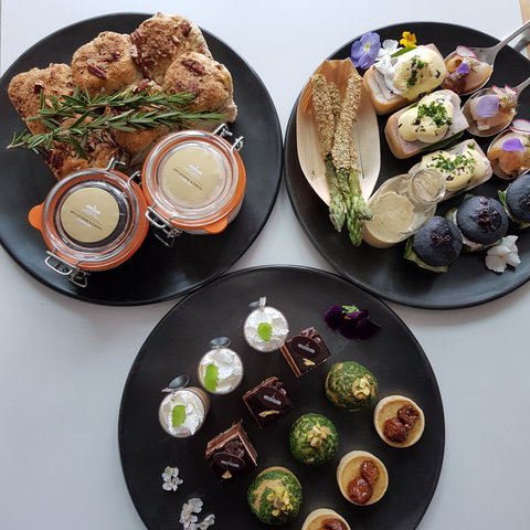 Queen's Terrace Café - Renee 1