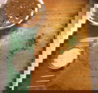 2 Spice Guru - Qld Realsetate