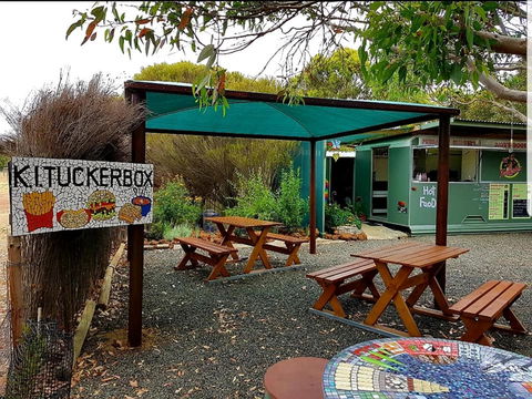KI Tuckerbox - Internet Find 0