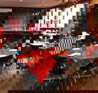 Vindaloo Palace - Swimm