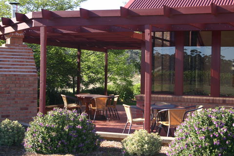 Sandhurst Ridge - Renee 1