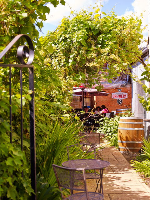 Taste At Rutherglen - Internet Find 0