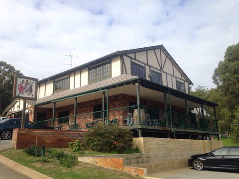 Luong's Gourmet - Renee 0