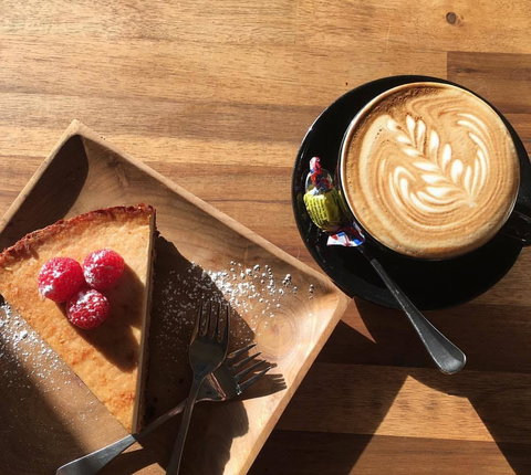 Paddock Espresso - Renee 0