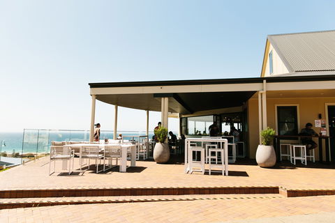 The Hill Bar And Kitchen - Renee 0